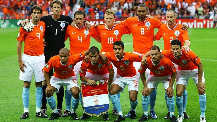 欧洲杯荷兰与捷克前瞻（欧洲杯荷兰对捷克比赛地点）